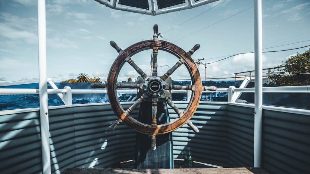 Fighting to steer? Here's what to do when an employee takes too much initiative.